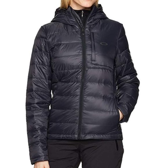 Oakley Jackets & Blazers - ⬇️ NEW! OAKLEY RATTLER DOWN COAT!